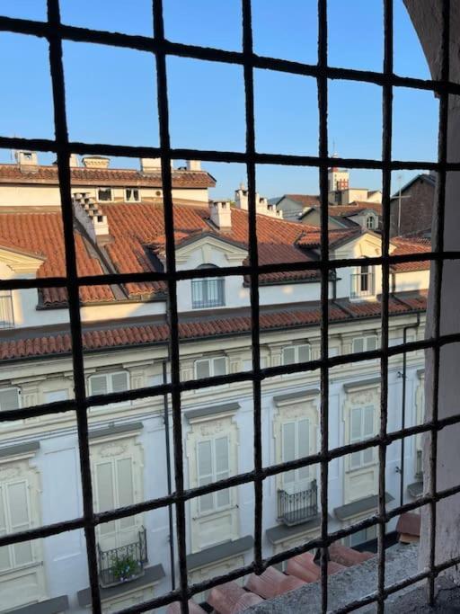 Piccola Mansardina Nel Cuore Di Torino Kültér fotó